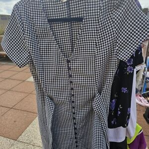 En Creme Black and White Checkered Dress